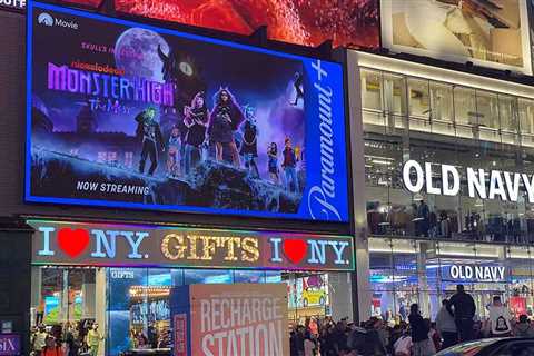 LED Canvas Provides Innovative Experiences in Times Square