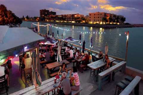 Exploring the Best Waterfront Restaurants in Bay County, FL