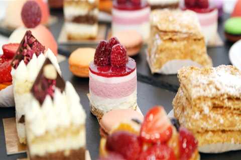 Exploring the Sweet Side of Las Vegas: The Best Cake Shops for Online Ordering